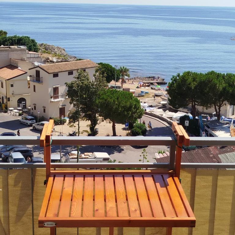 Le finestre sul mare - Two-Bedroom Apartment - 55