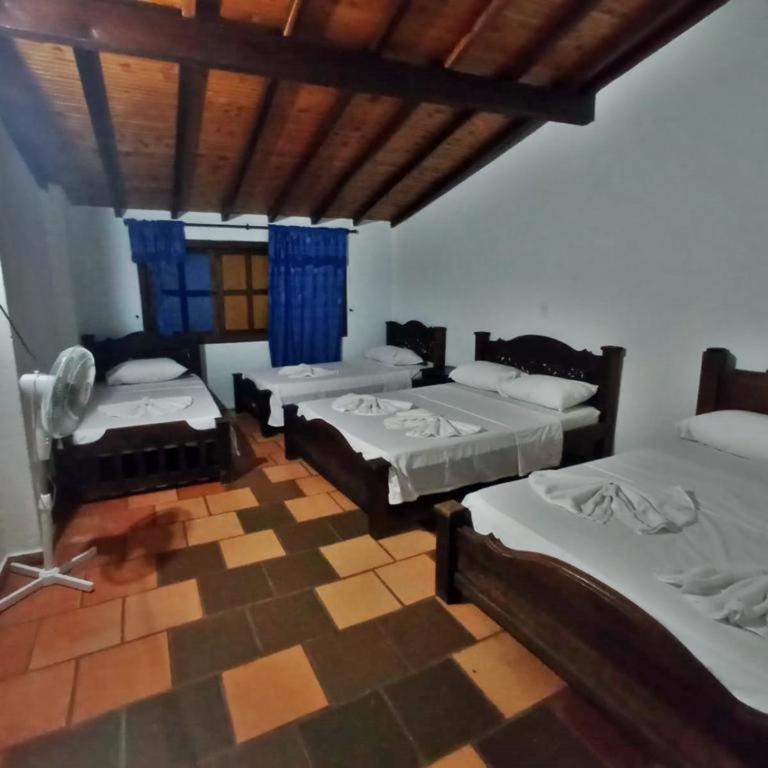 Hotel Villa Lucila - Habitación Triple - 9