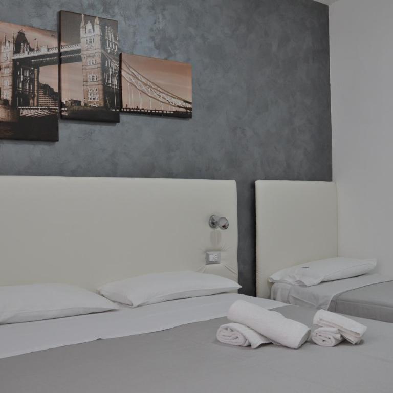 B&B Il Molo - Camera Matrimoniale con Bagno Privato - 8