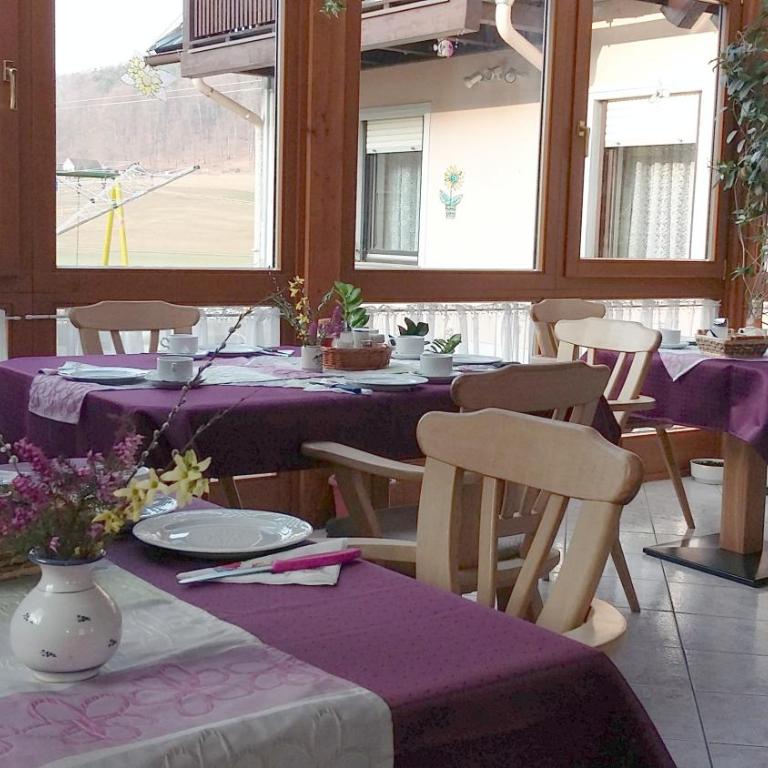 Gästehaus Anna - Doppelzimmer mit Balkon - 6