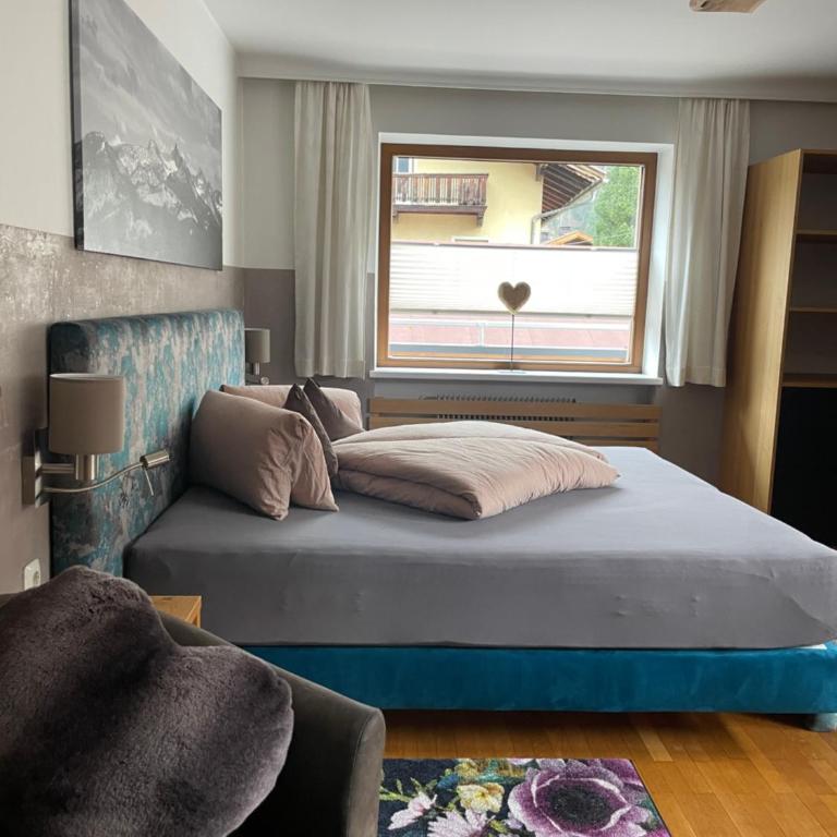 Appartements Rieser - im Herzen von Mayrhofen - sonniger Balkon - 3 Schlafzimmer - Apartment mit 3 Schlafzimmern - 21