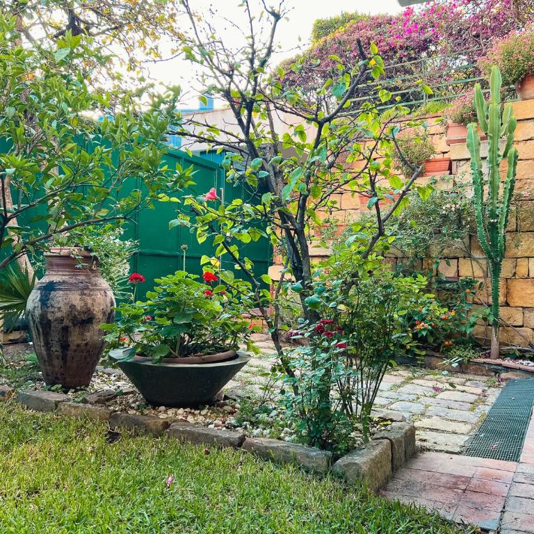 Villa Cannizzaro - Three-Bedroom Villa - 6