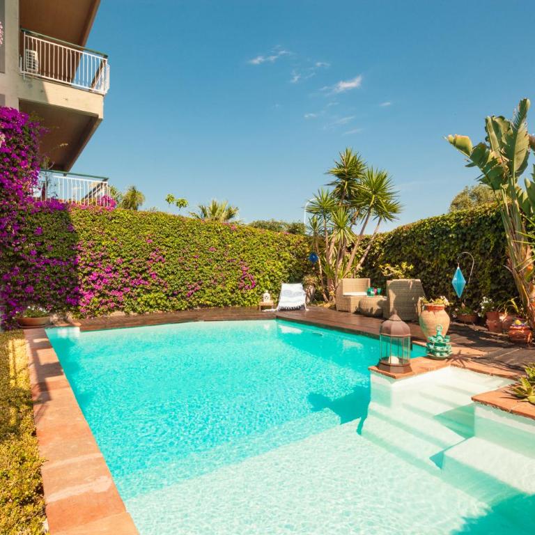 Villa Cannizzaro - Three-Bedroom Villa - 22