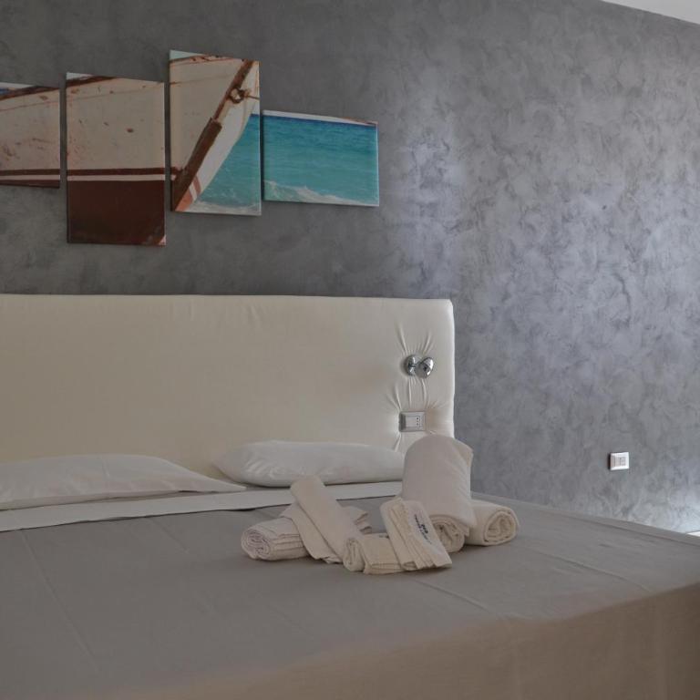 B&B Il Molo - Camera Matrimoniale con Bagno Privato - 1