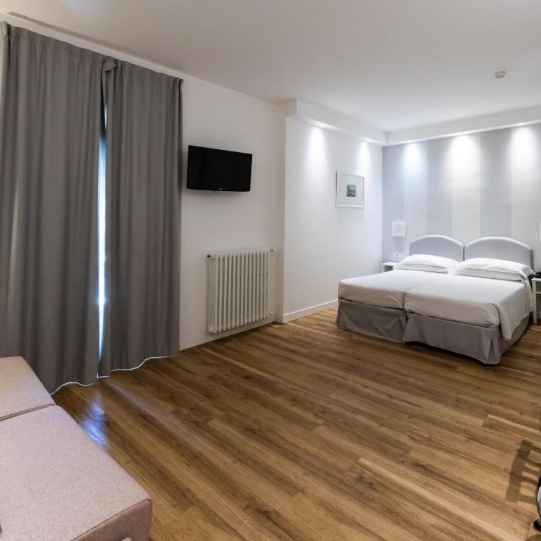 Hotel Beau Rivage - Camera Quadrupla - 2