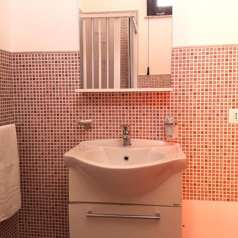 L'Isola del Sale - Family Room (6 Adults) - 2