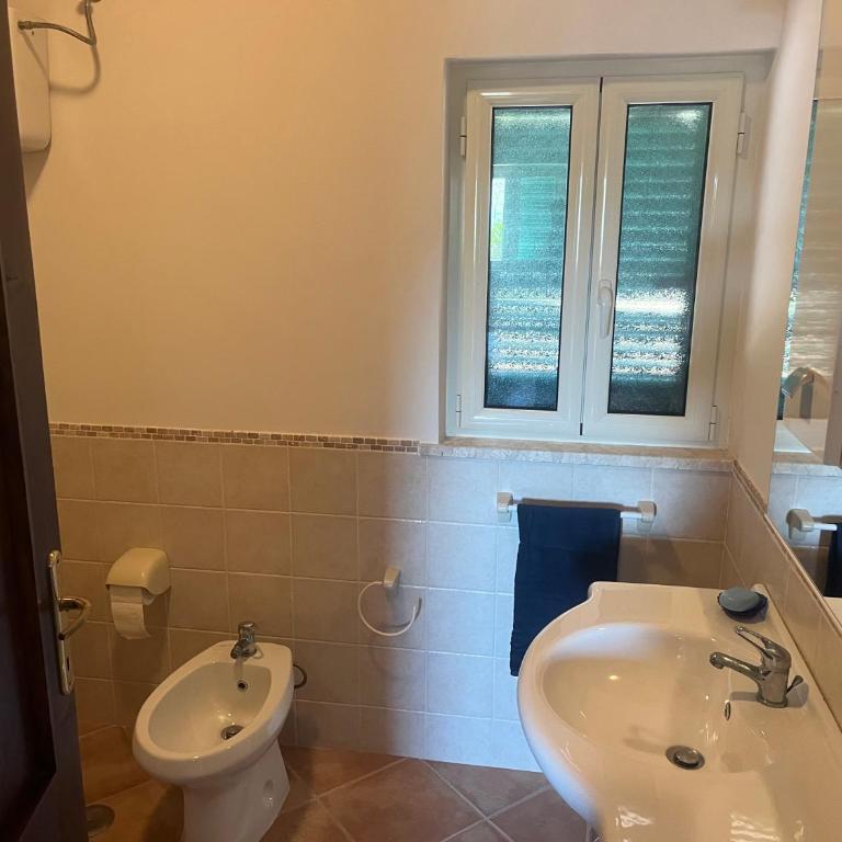 La casa in campagna - Two-Bedroom House - 15
