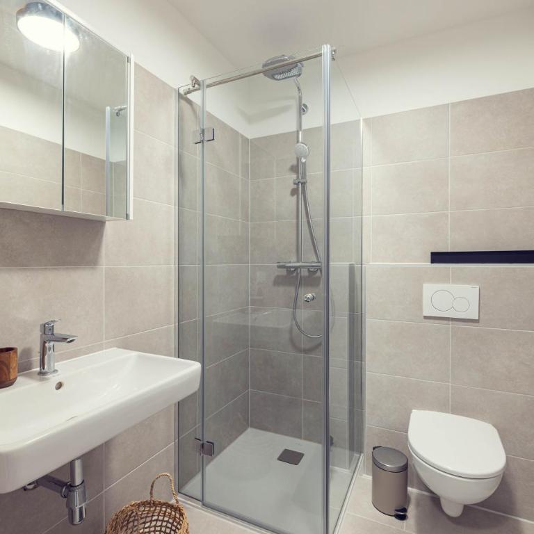 LeonArt Living 52 - Estudio con 1 cama grande - 10