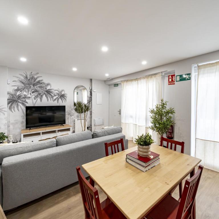 Casa Velilla - Apartamento de 2 dormitorios - 1