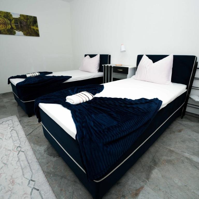 Apartmani M&DŽ Bihać - Two-Bedroom Apartment - 21
