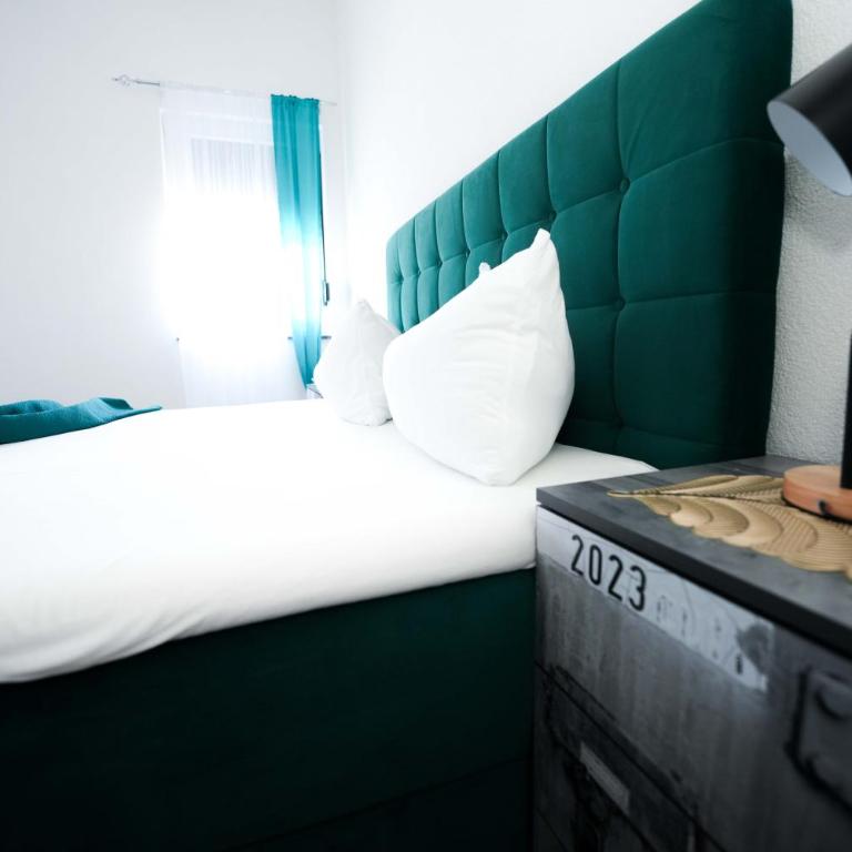 Apartmani M&DŽ Bihać - Three-Bedroom Deluxe Apartment - 23
