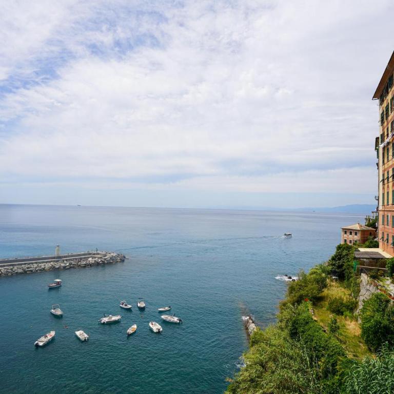 1 Bedroom Stunning Apartment In Camogli - One-Bedroom Apartment - 2