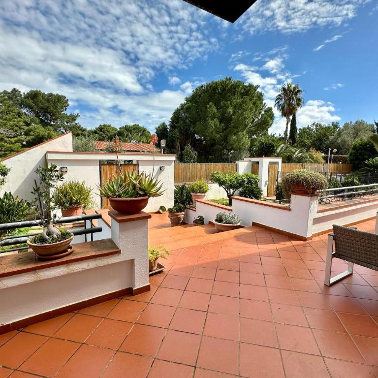 Villa Emma - Three-Bedroom House - 1