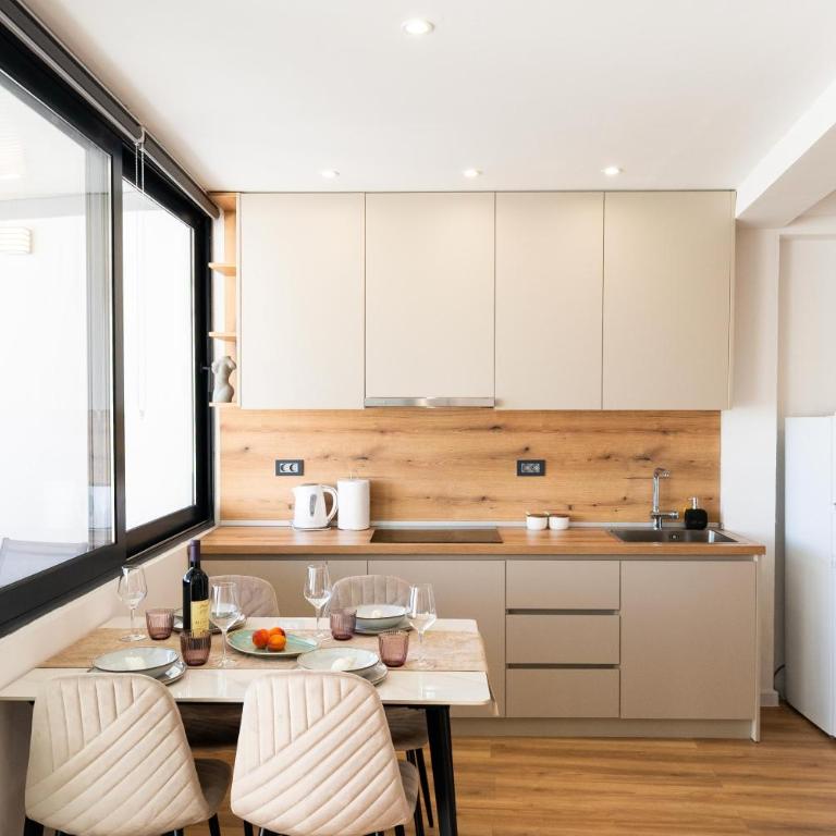 Latković Charming Studio - Apartman s 1 Spavaćom Sobom, Pogledom na More i Terasom - 3