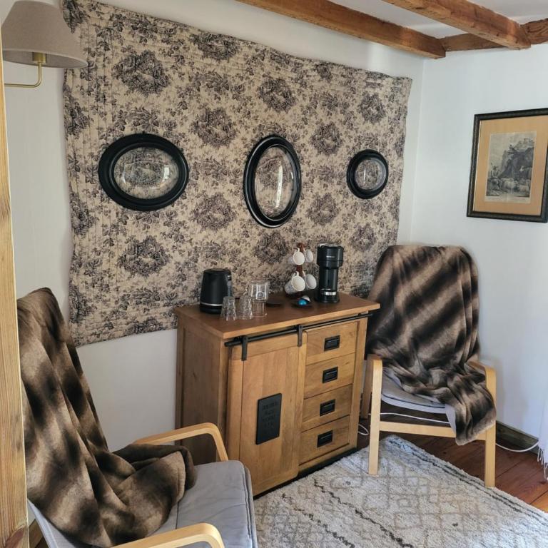Maison d'Hôtes L'Intemporelle - Chambre Double avec Salle de Bains Privative - 13