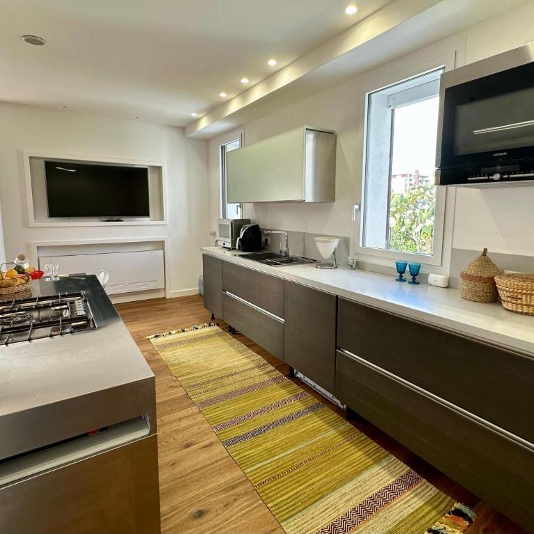Villa Emma - Three-Bedroom House - 13