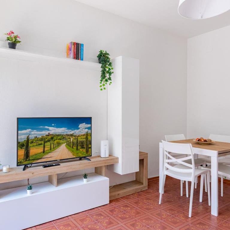 lnd 2- Near the center, free public parking - Appartamento con 3 Camere da Letto - 8