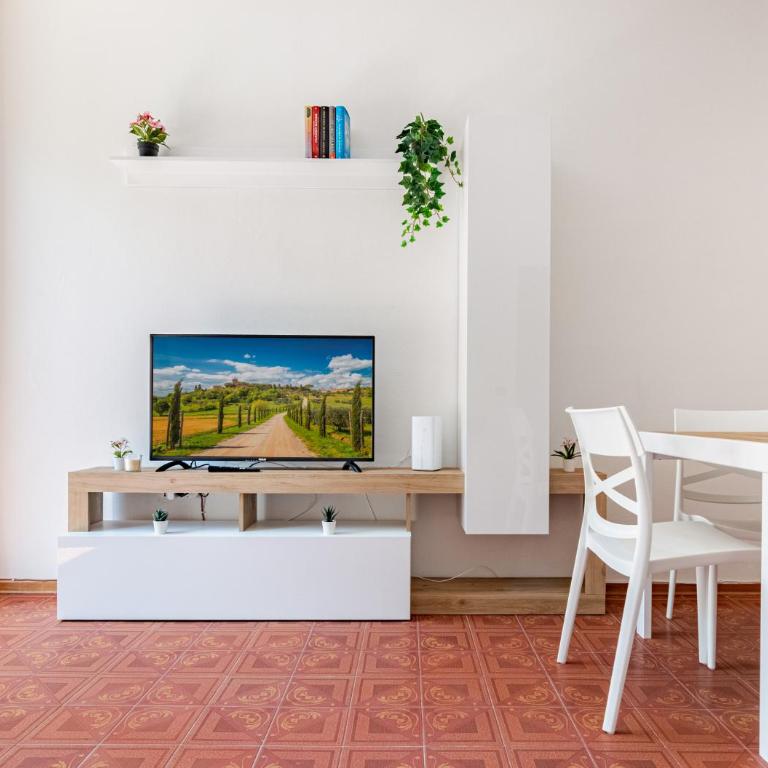 lnd 2- Near the center, free public parking - Appartamento con 3 Camere da Letto - 13