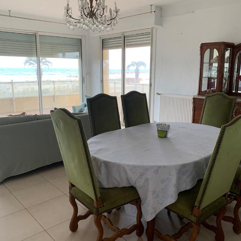 110m2 les pieds dans l'eau terrasse front de mer - Appartement 3 Chambres - Vue sur Mer - 16