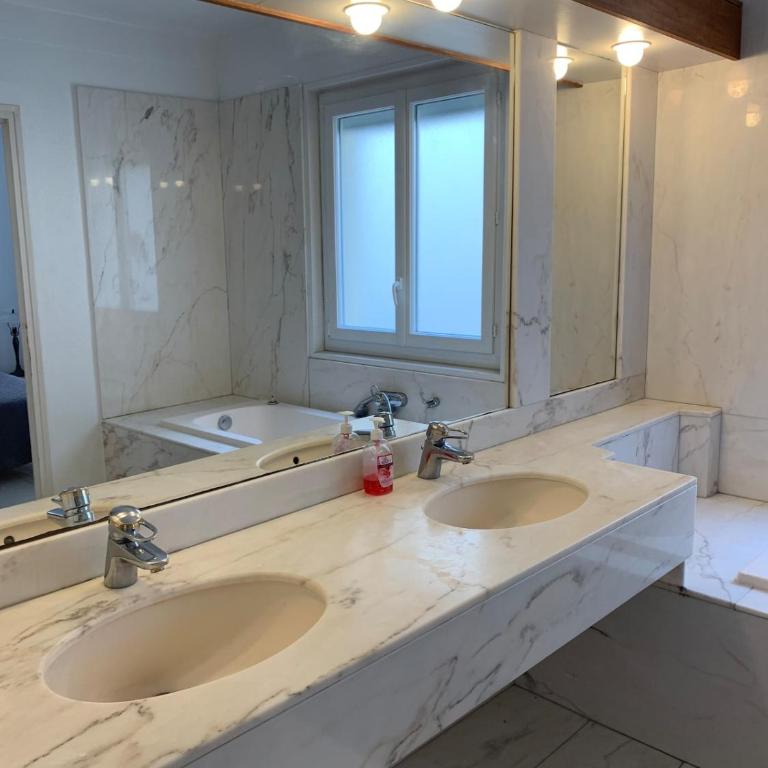 110m2 les pieds dans l'eau terrasse front de mer - Appartement 3 Chambres - Vue sur Mer - 20