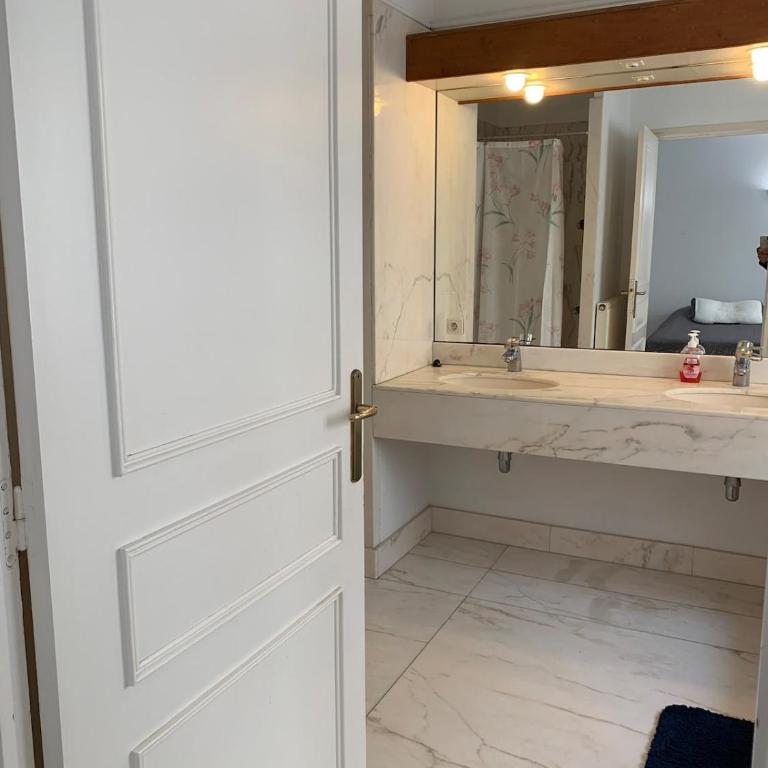 110m2 les pieds dans l'eau terrasse front de mer - Appartement 3 Chambres - Vue sur Mer - 27