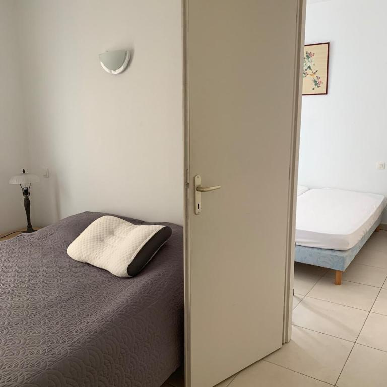 110m2 les pieds dans l'eau terrasse front de mer - Appartement 3 Chambres - Vue sur Mer - 36