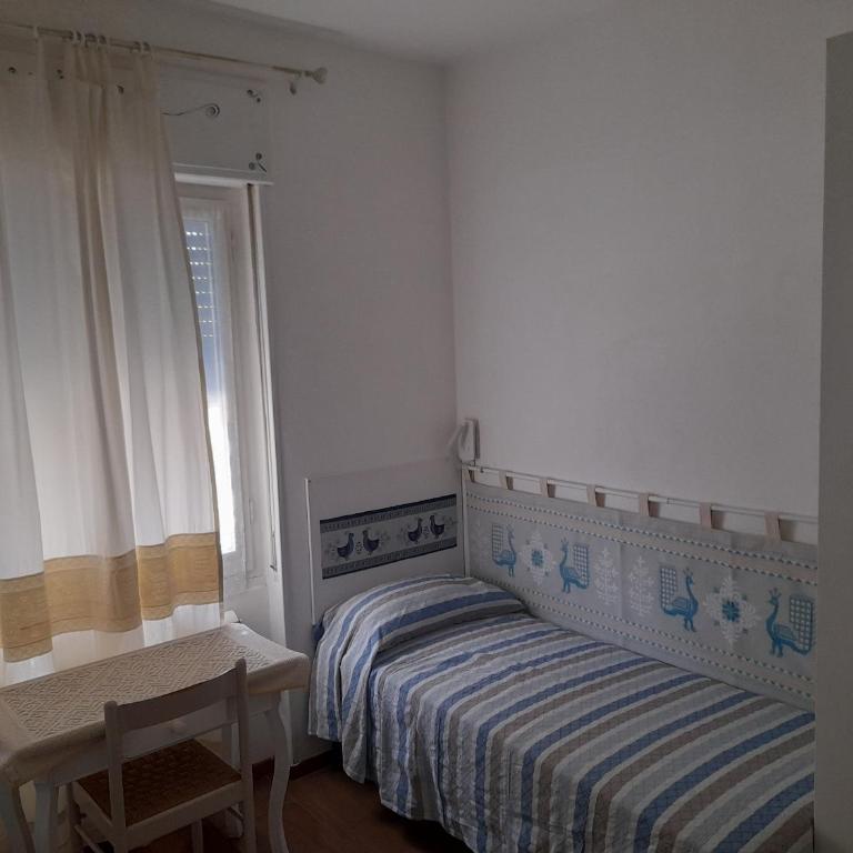 La Pervinca - Camera Doppia con Letti Singoli con Bagno Privato - 12