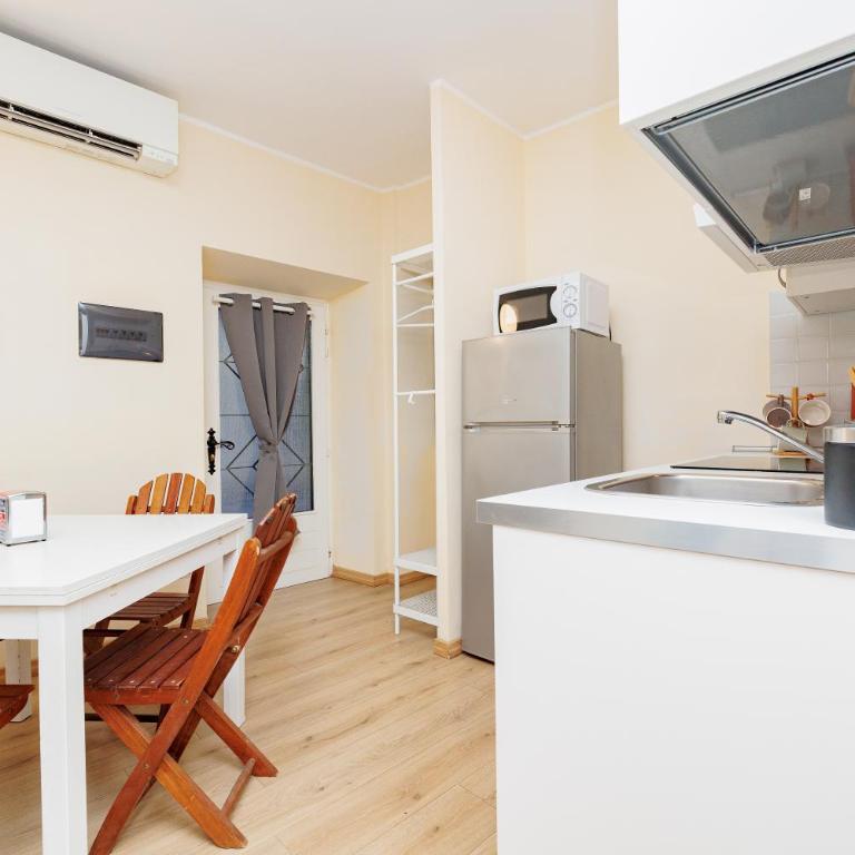 Charlie's House - Appartamento con 1 Camera da Letto - 12
