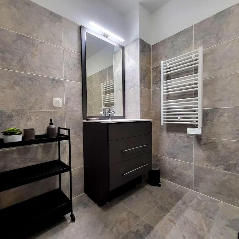 Le Marend 2 - Magnifique T3 avec Terrasse et Parking - Two-Bedroom Apartment - 15
