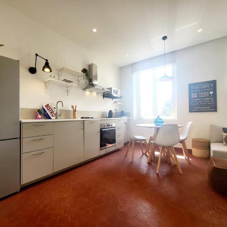 L'Isnard 2 - T2 Climatisé dans le Vieil Antibes - Appartement 1 Chambre - 3