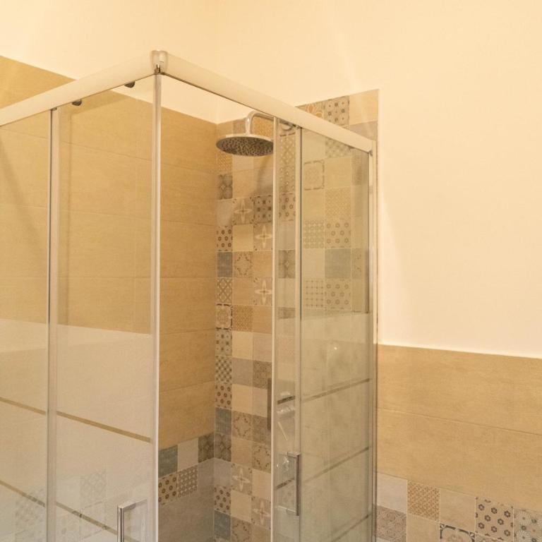 Domus Lavica by Sicily in Home - Quadruple Room with Terrace - 12