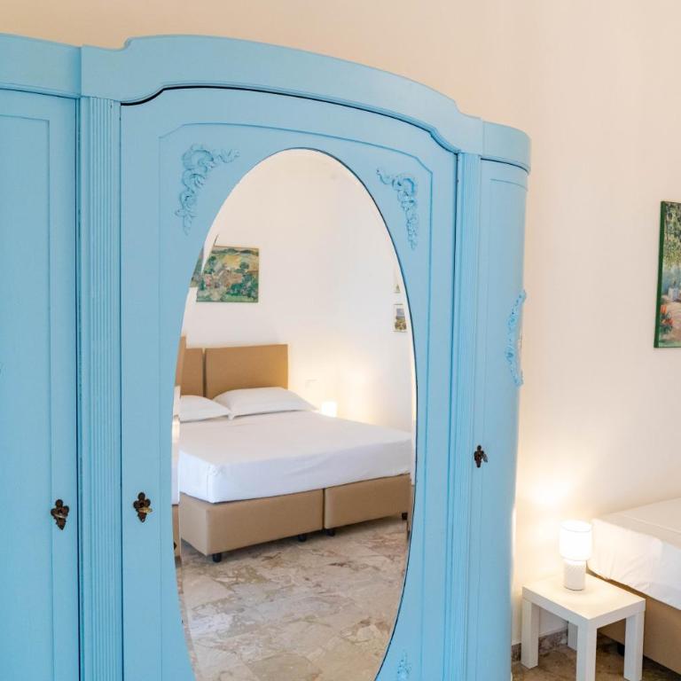 Domus Lavica by Sicily in Home - Triple Room with Bathroom - 9