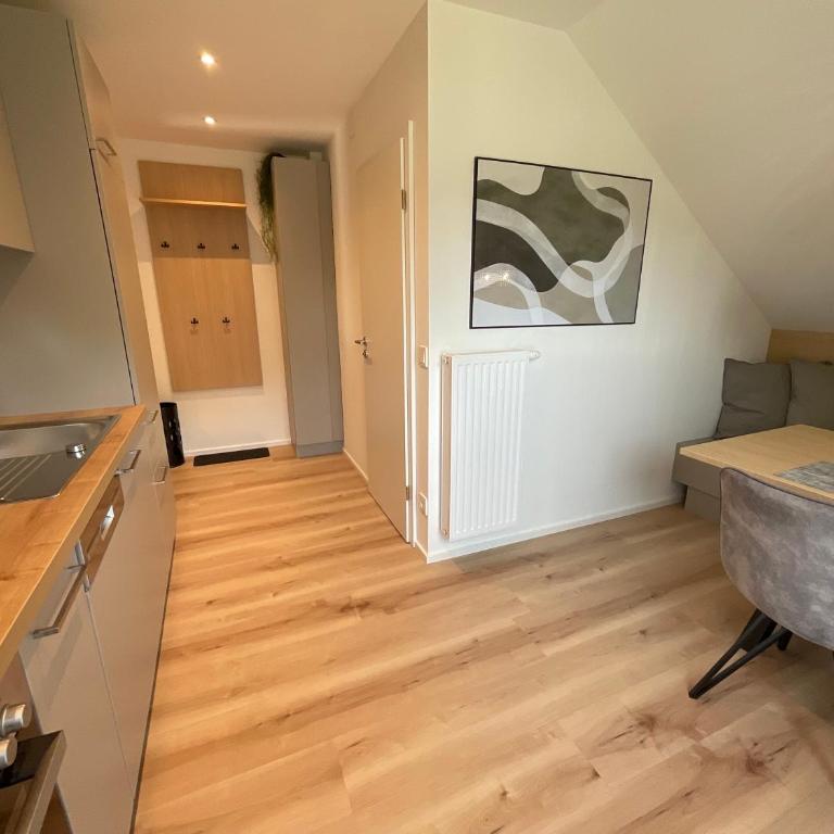 Seaways Apartments - ruhige Lage - Natur & Erholung auf 6500m2 Garten - Apartment mit 1 Schlafzimmer und Gartenblick - 10
