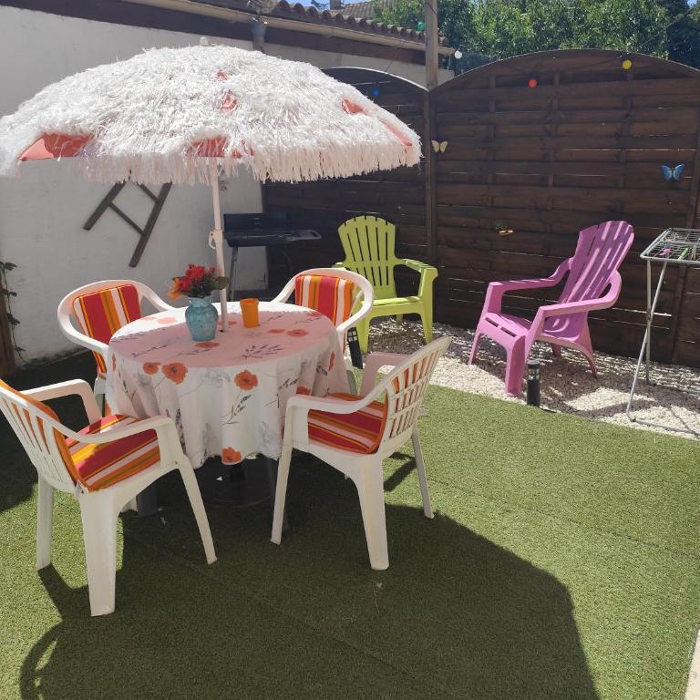 Aux portes de Camargue - One-Bedroom Apartment - 2