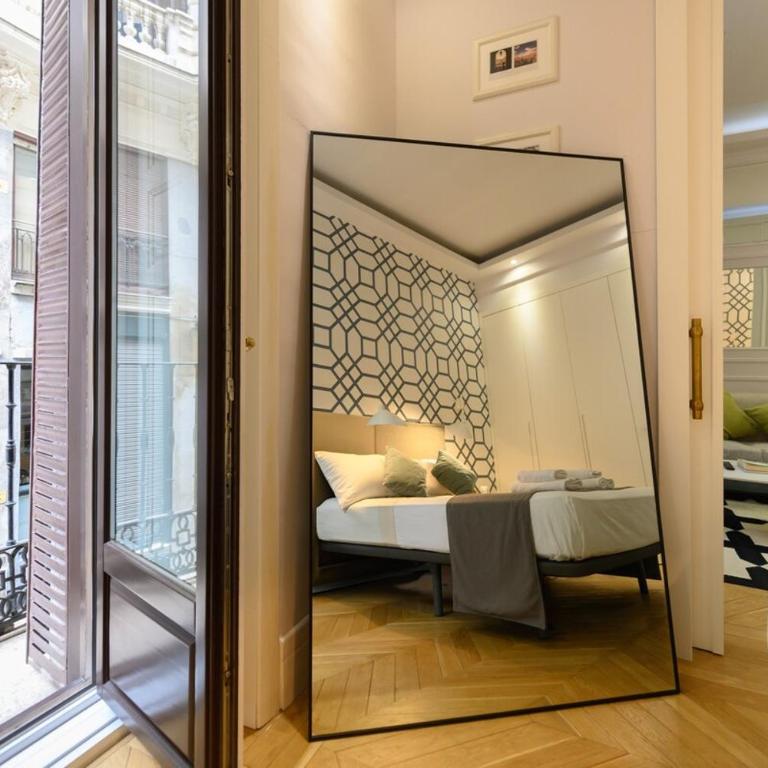 Luxury apartment in the center of Madrid REI251 - One-Bedroom Apartment - 45