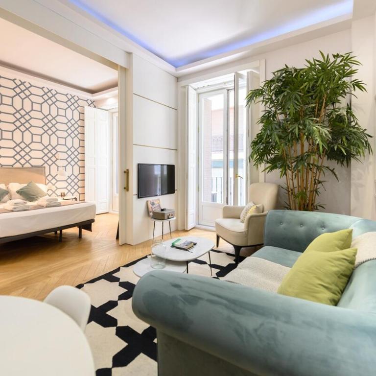 Luxury apartment in the center of Madrid REI251 - One-Bedroom Apartment - 47