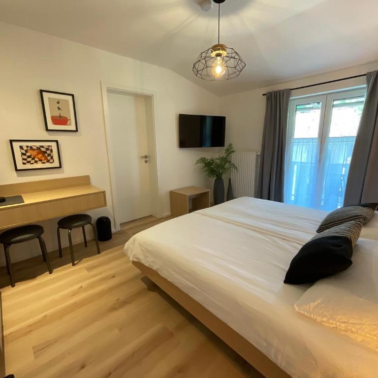 Seaways Apartments - ruhige Lage - Natur & Erholung auf 6500m2 Garten - Doppelzimmer mit eigenem Bad - 10