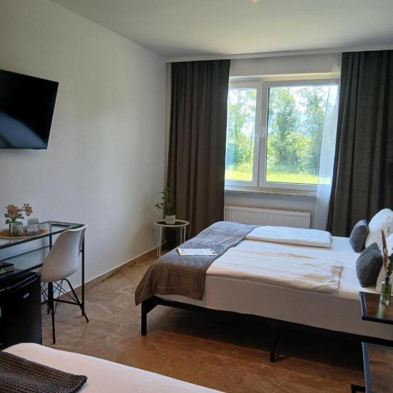 Hotel Fuchs & Hase SELF CHECK IN - Familienzimmer - 3