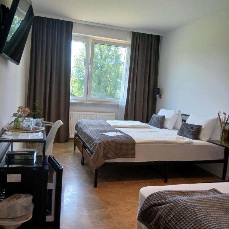 Hotel Fuchs & Hase SELF CHECK IN - Familienzimmer - 4