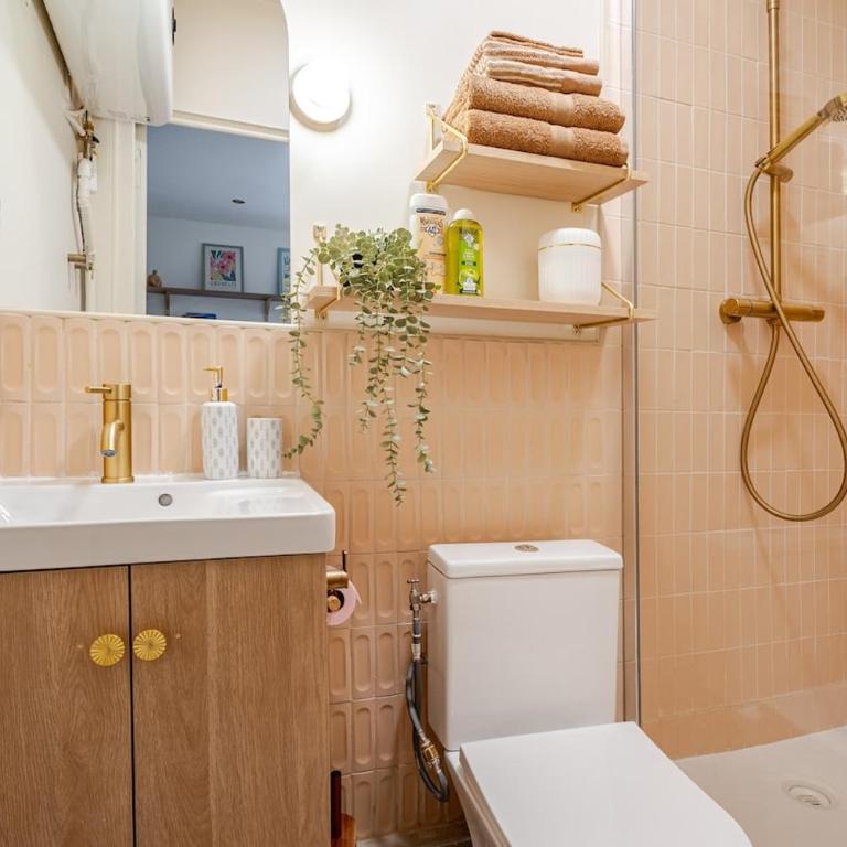 Studio centre 10 min gare comedie - Studio-Apartment - 6