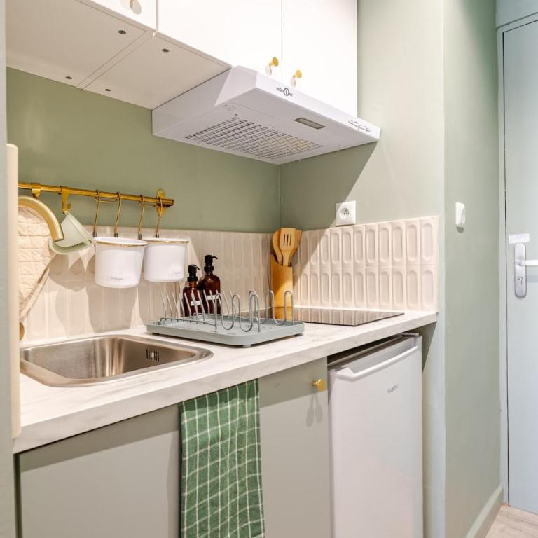 Studio centre 10 min gare comedie - Studio-Apartment - 18