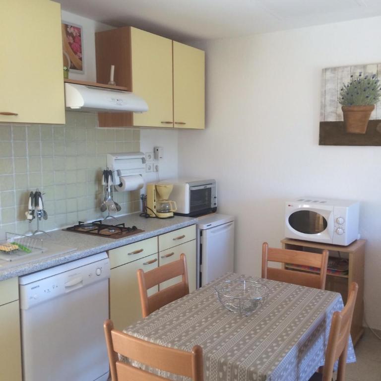Villa Nassalia - Appartement (2 Adultes + 1 Enfant) - 7