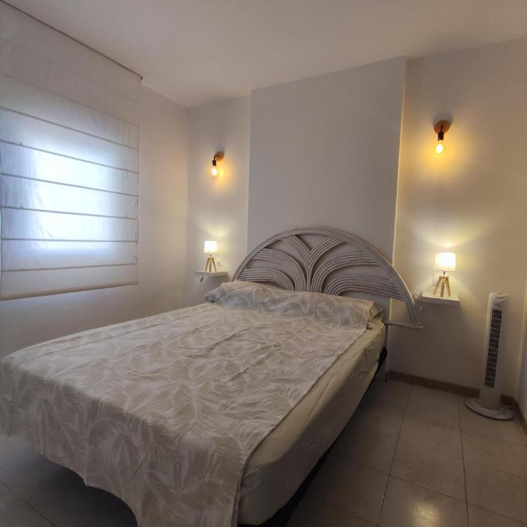 Apartamento con parking en Santa Margarita Roses A 7 min de la playa - One-Bedroom Apartment - 3