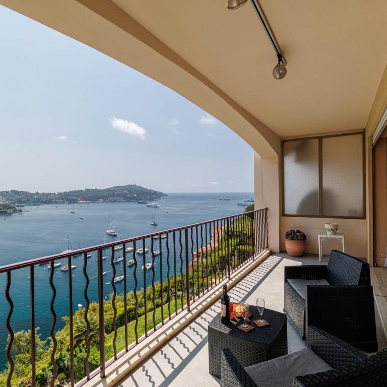 MY CASA - VILLEFRANCHE RESTANQUES - Panoramic sea view 2 bedrooms Swimming pool - Appartement - 35