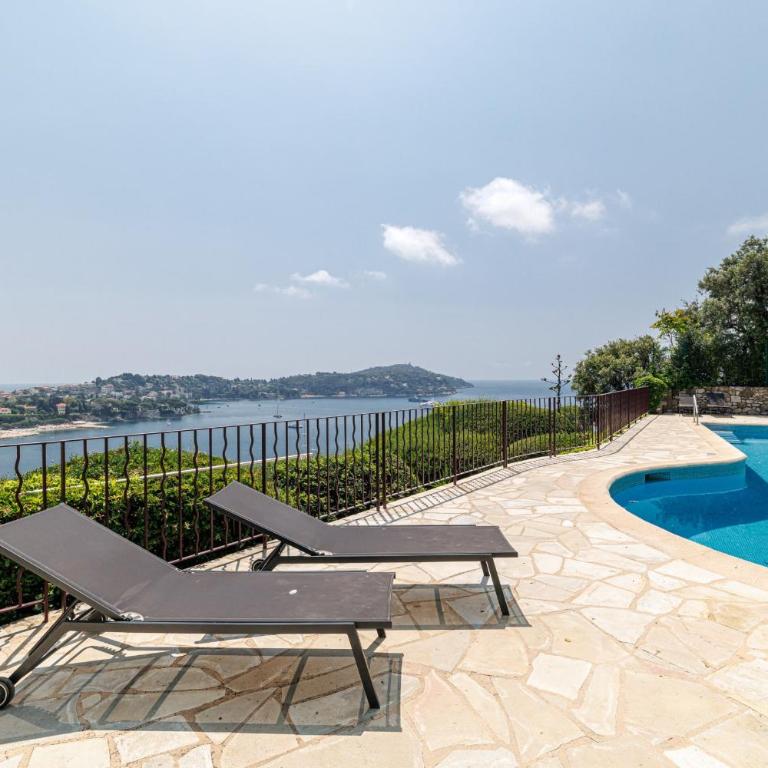 MY CASA - VILLEFRANCHE RESTANQUES - Panoramic sea view 2 bedrooms Swimming pool - Appartement - 43