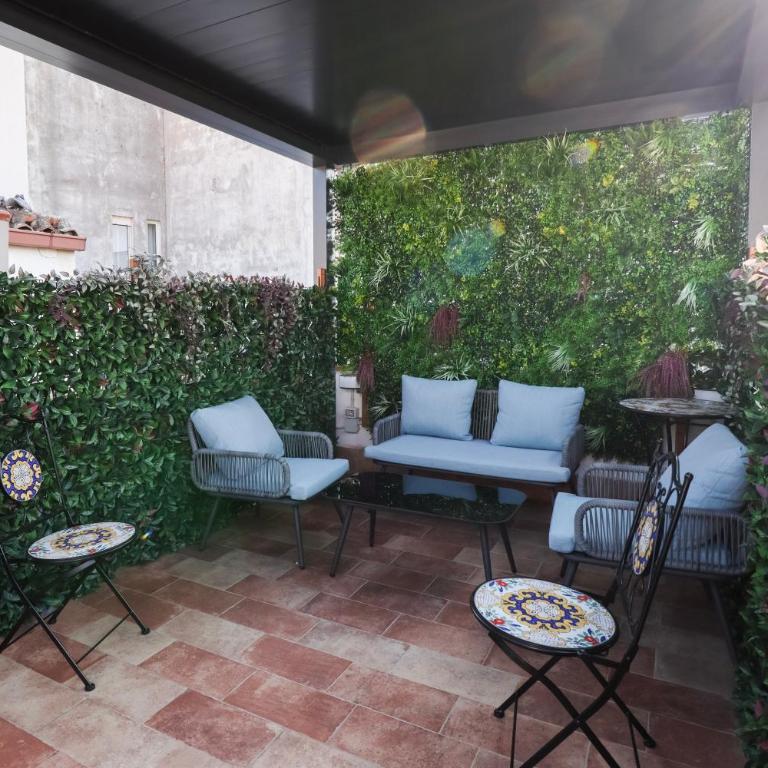 Appartamenti centro città Downtown Aitne - One-Bedroom House - 14