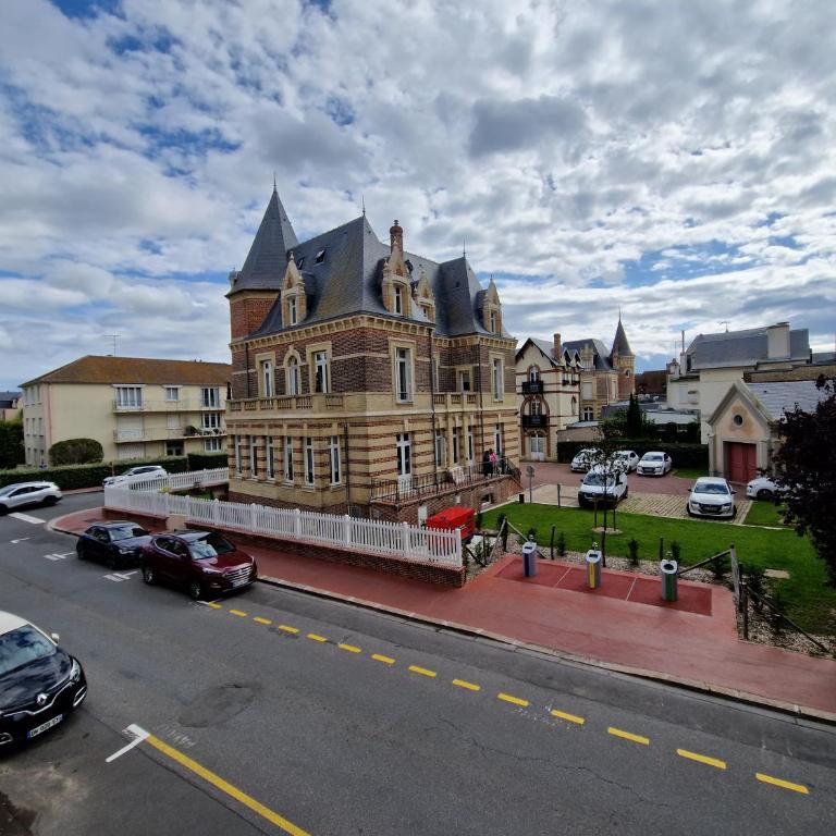 Charmant studio Deauville, proche plage avec parking privé - Appartamento con 1 Camera da Letto - 24