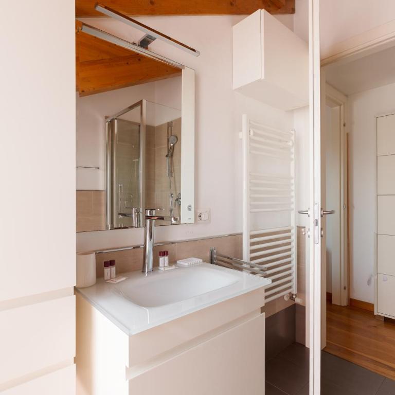 GuestHost- Milano Lambrate Cosy Balcony Apartment - Appartamento con 1 Camera da Letto - 16