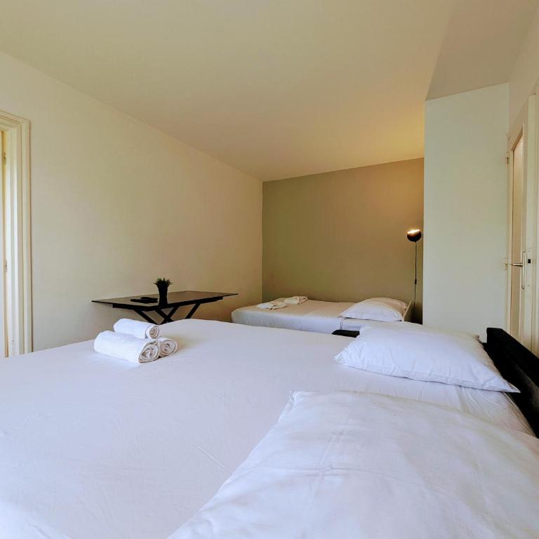 Budget apart with balcony - One-Bedroom Apartment - 9