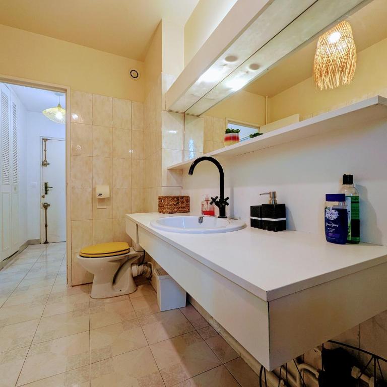 Budget apart with balcony - One-Bedroom Apartment - 14